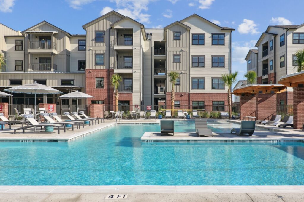 Resort-style pool and sundeck at Brazos Oaks